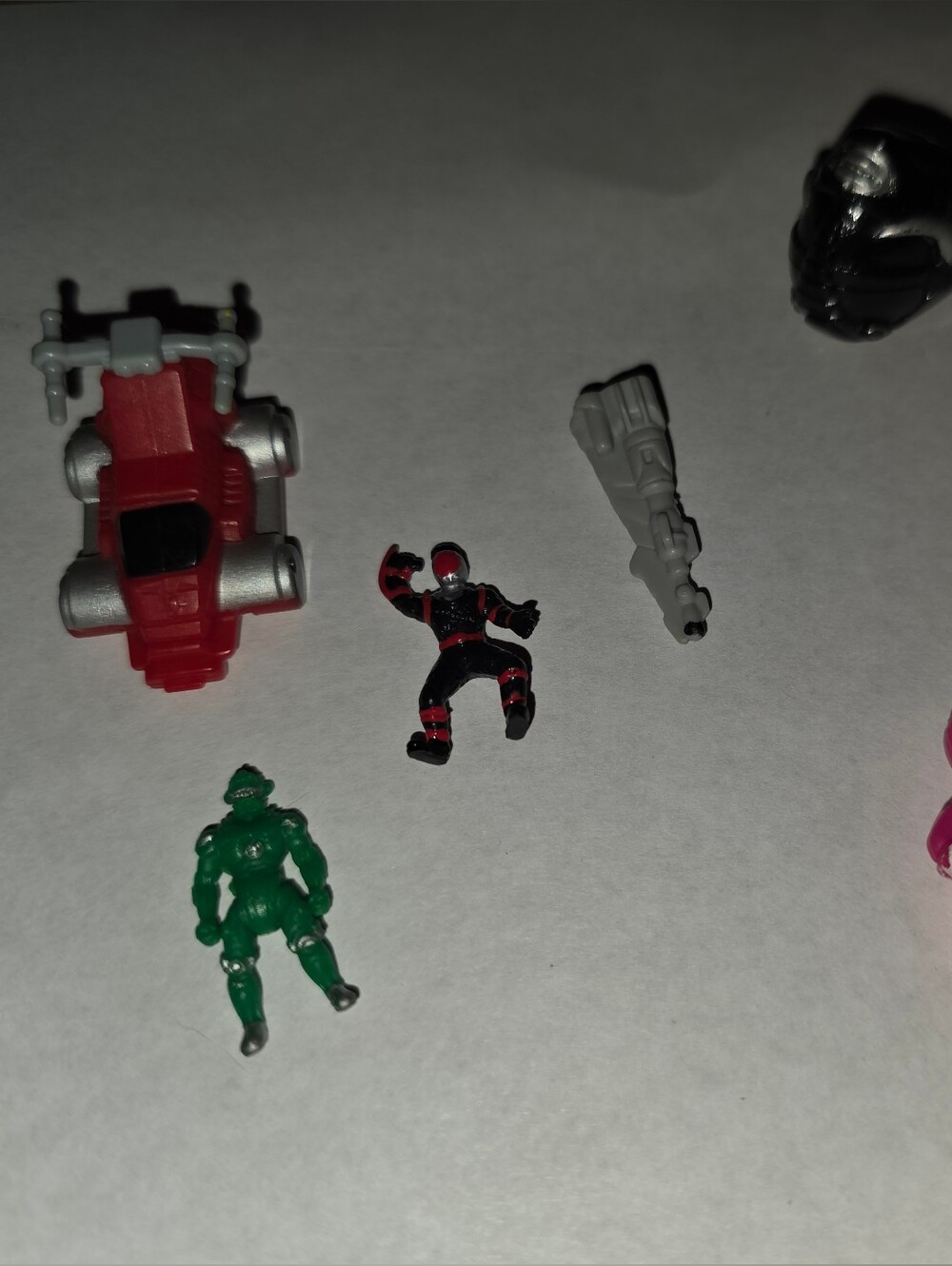 6PC POWER RANGER MINI VEHICLE CAR 2FIGURES TITANUS TAIL PIECES PARTS REPLACEMENT
